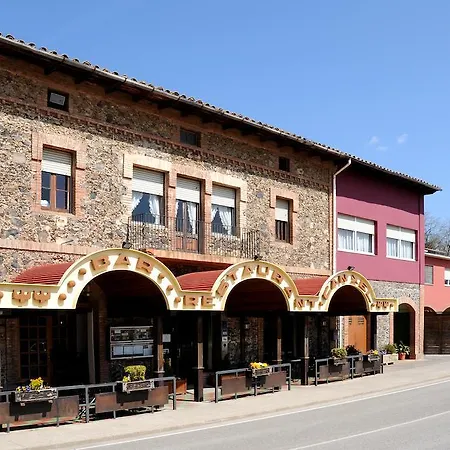 Xel Santa Pau